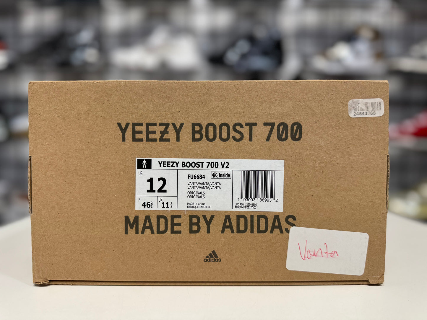 Adidas Yeezy 700 Vanta size 12