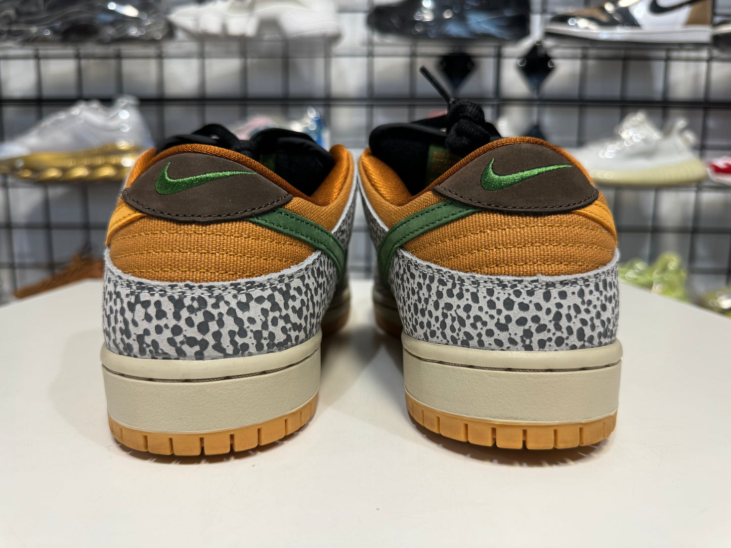 Nike SB Dunk Low Safari Size 9