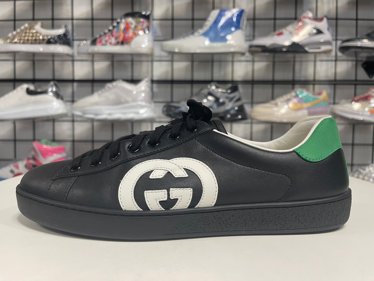 Gucci Ace Embroidered Sneaker size 7.5G