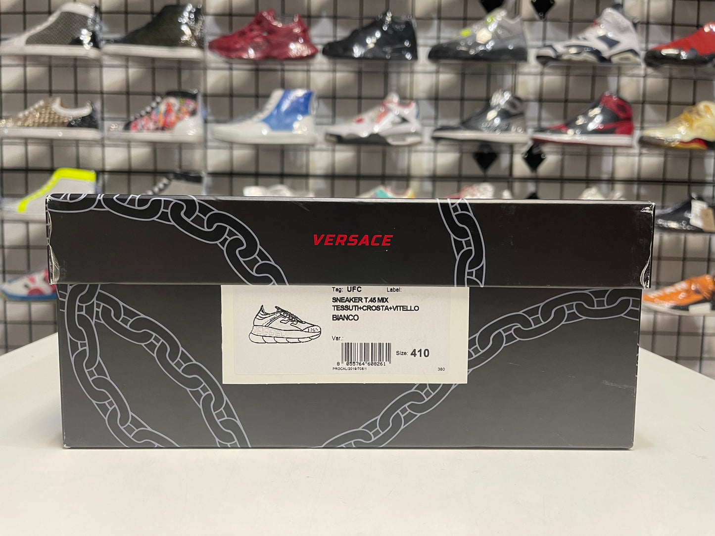 Versace Chain Reaction Sneaker size 41