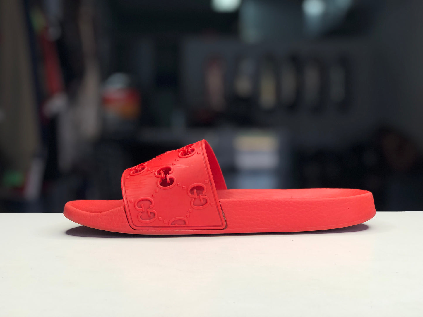 Gucci Red Rubber Slide size 8G