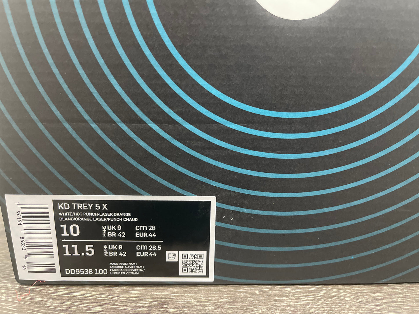 Brand New Nike KD Trey 5 X Laser Orange size 10