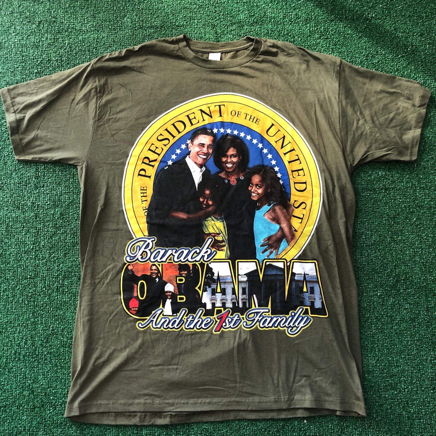 Obama And the First Family Vintage Tee