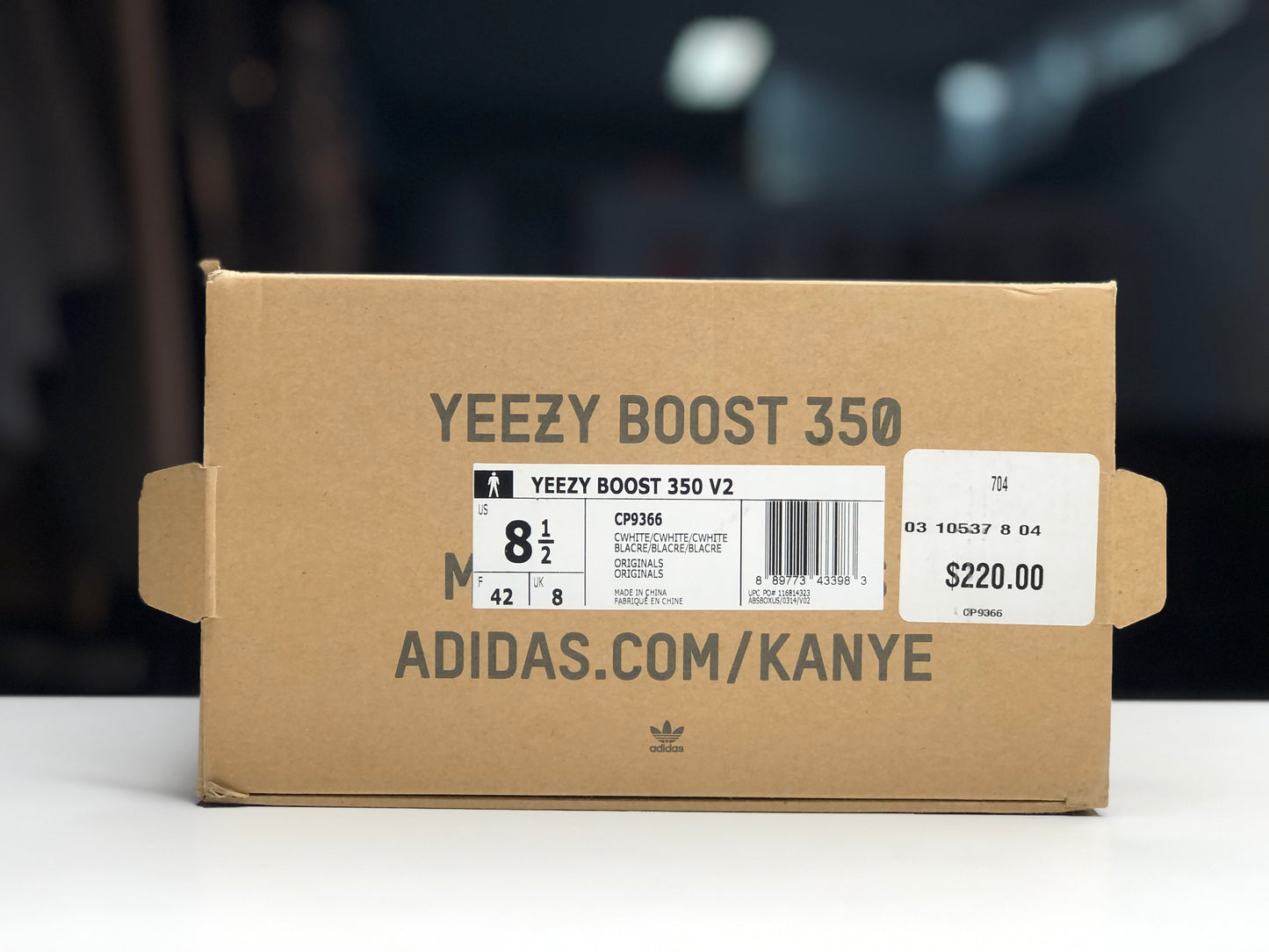 Adidas Yeezy Boost 350 V2 Cream size 8.5
